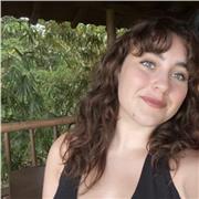 Ich gebe Nachhilfe in Italienisch und Englisch. Ich bin Muttersprachlerin in Italienisch und habe Englisch auf C2-Niveau